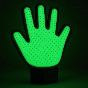Glow In The Dark Pet Grooming Glove For Night Use And Easy Identification In Low Light Areas